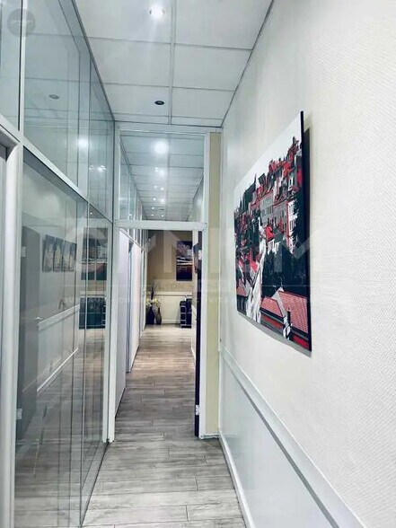 Bureau dans Lyon à louer - Photo de l’immeuble – Image 2 sur 8