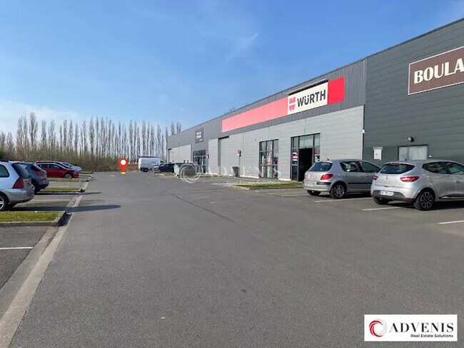 Plus de détails pour Local commercial à louer