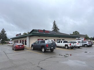 Plus de détails pour 705 N Cedar St, Kalkaska, MI - Local commercial à louer