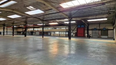 4 Route Du Dôme, Chaponost à louer Photo intérieure– Image 2 sur 5