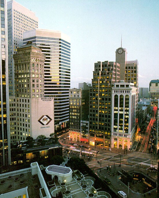 One Montgomery St, San Francisco, CA à louer Photo de l’immeuble– Image 1 sur 4