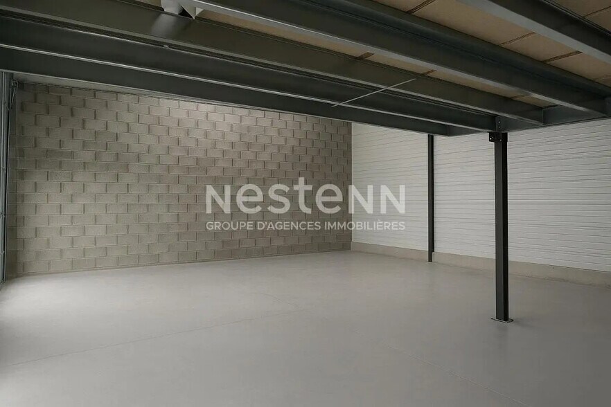 Industriel/Logistique dans Landaul à vendre - Photo de l’immeuble – Image 3 sur 5