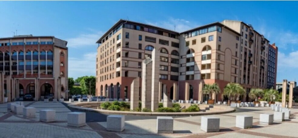Bureau dans Toulouse à vendre - Photo de l’immeuble – Image 2 sur 14