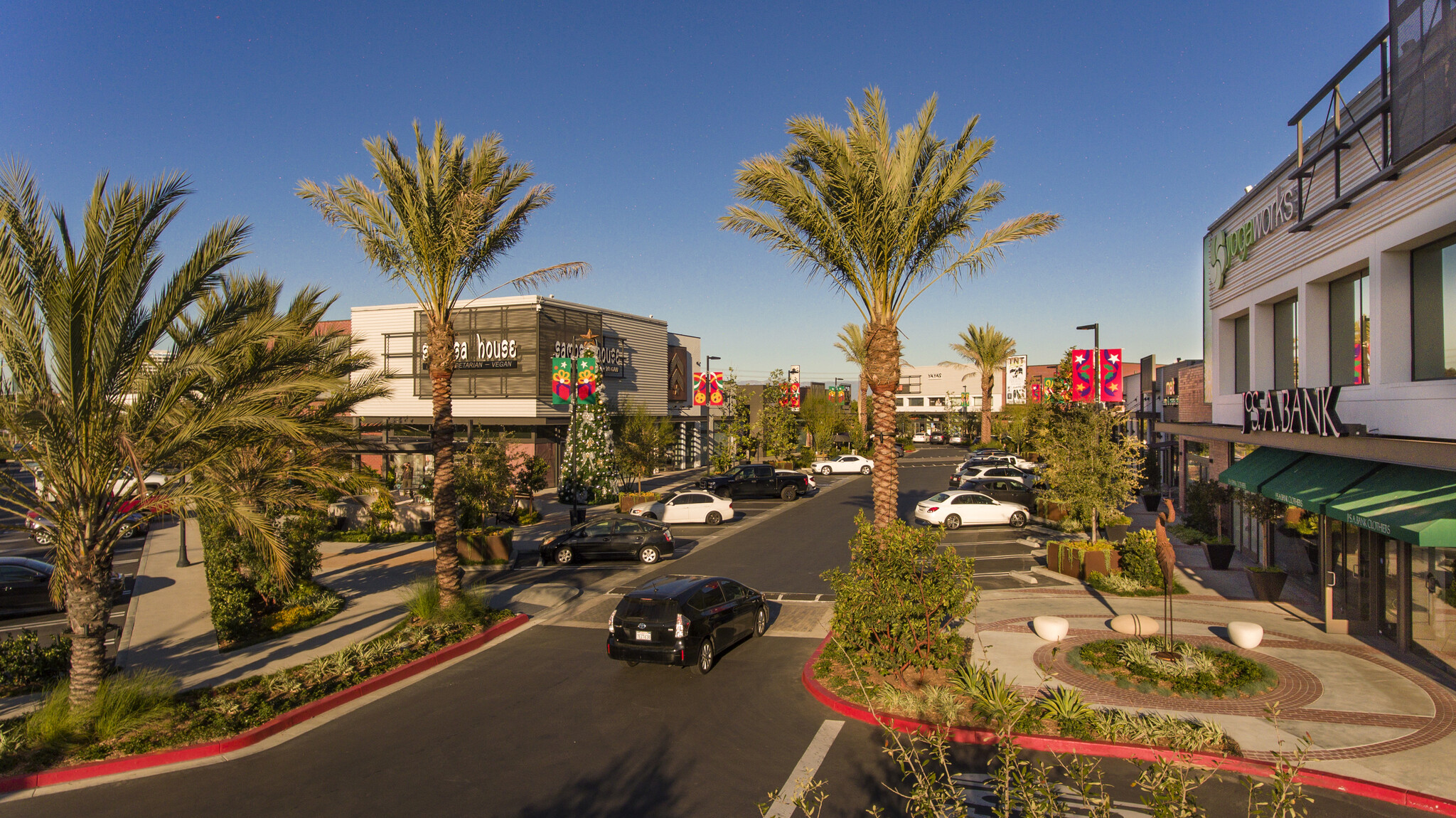 730 S Allied Way, El Segundo, CA à louer Photo de l’immeuble– Image 1 sur 26