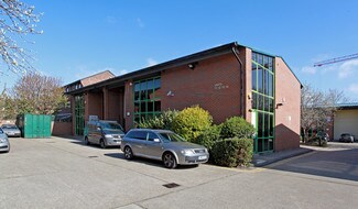 Plus de détails pour 23A Bagleys Ln, Londres - Industriel/Logistique à louer