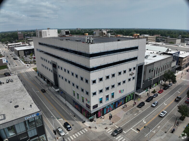 Lender-Owned Office Condo Portfolio portefeuille de 6 biens à vendre sur LoopNet.fr – Image 3 sur 21