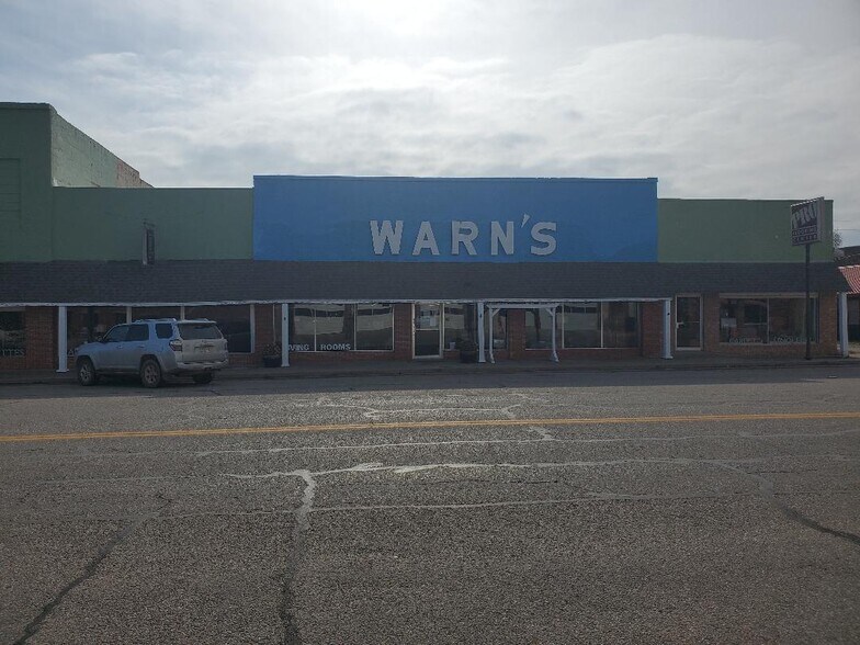 507 Broadway St, Okemah, OK à vendre - Photo de l’immeuble – Image 2 sur 20