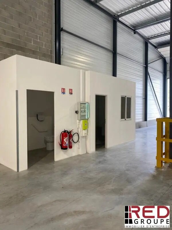 Plus de détails pour Industriel/Logistique à louer