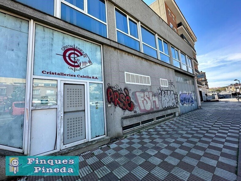 Industriel/Logistique dans Pineda de Mar, Barcelona à vendre - Photo de l’immeuble – Image 2 sur 10