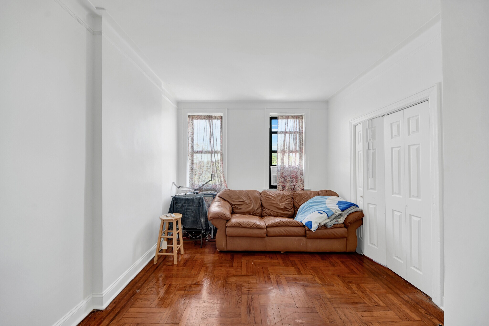 1748 Cross Bronx Expy, Bronx, NY à vendre Photo principale– Image 1 sur 25