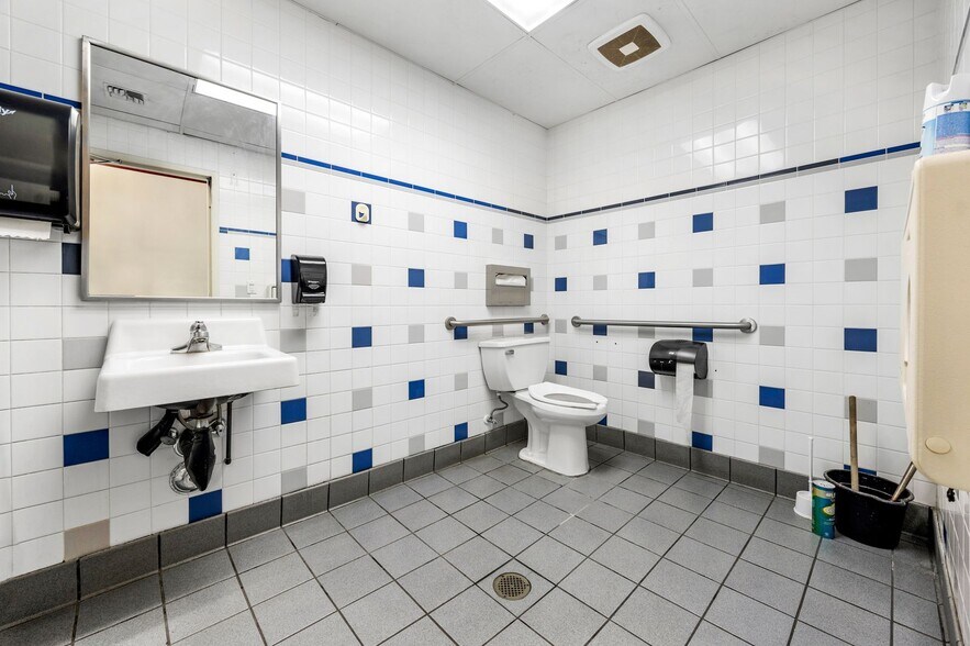 1105 2nd St, Snohomish, WA à vendre - Photo intérieure – Image 3 sur 11