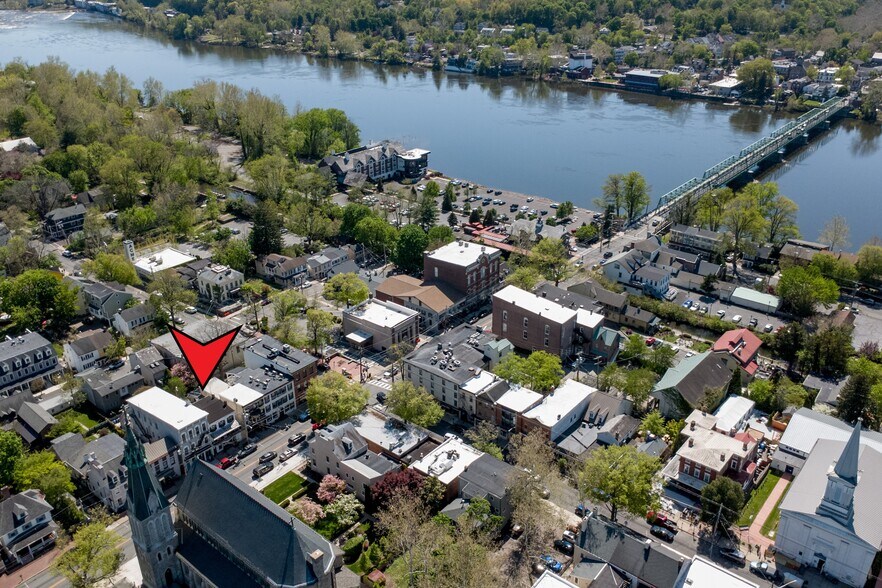 45 Bridge St, Lambertville, NJ à vendre - Photo de l’immeuble – Image 2 sur 95