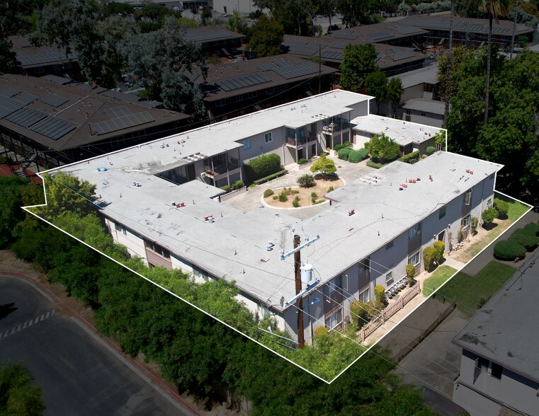 445 N 26th St, San Jose, CA à vendre - Photo de l’immeuble – Image 2 sur 18