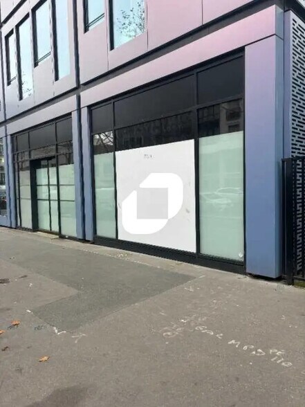 Local commercial dans Boulogne-Billancourt à louer - Photo de l’immeuble – Image 1 sur 12
