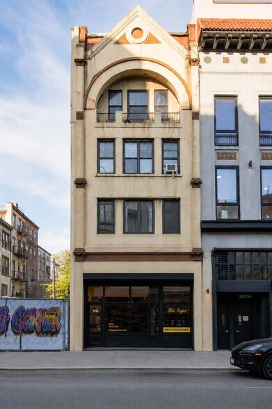 1215 Bedford Ave, Brooklyn, NY à vendre - Photo de l’immeuble – Image 1 sur 8