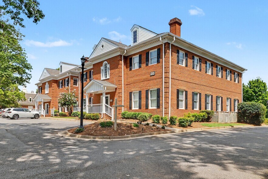 920 Holcomb Bridge Rd, Roswell, GA à louer - Photo de l’immeuble – Image 2 sur 7