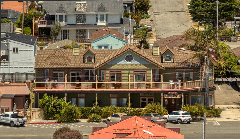 95 S Ocean Ave, Cayucos, CA à vendre - Photo de l’immeuble – Image 3 sur 67