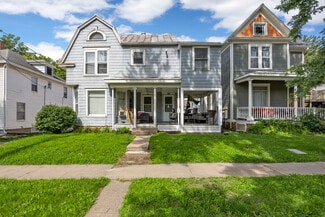 Plus de détails pour 217 S Johnson St, Iowa City, IA - Logement à vendre