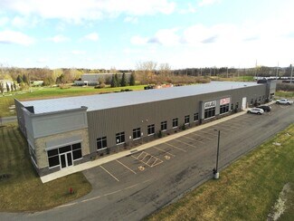 Plus de détails pour 30 Airline Dr, Rochester, NY - Local d'activités à louer