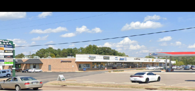 1047-1059 Mineral Wells Ave, Paris, TN à louer - Photo de l’immeuble – Image 1 sur 1