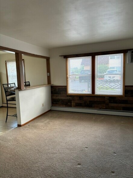 3041 Fredrick Street, Youngstown, OH à vendre - Photo de l’immeuble – Image 3 sur 10