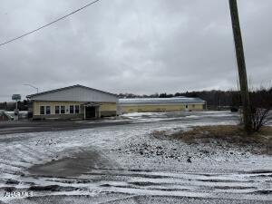 997 Rowena Dr, Ebensburg, PA à vendre Photo principale– Image 1 sur 39