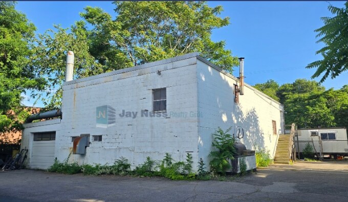 134 East St, Weymouth, MA à vendre - Photo de l’immeuble – Image 2 sur 2