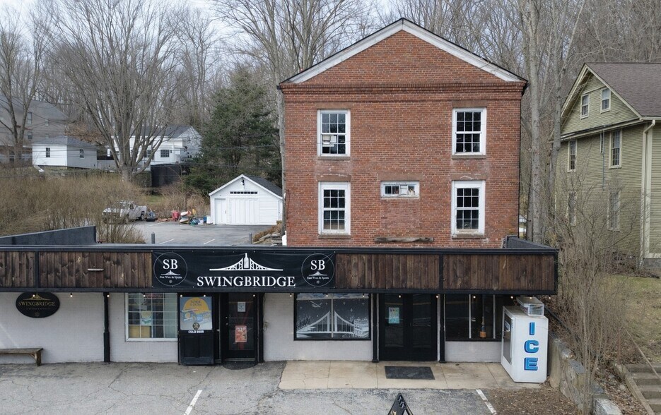 5 Norwich Rd, East Haddam, CT à vendre - Photo principale – Image 1 sur 27