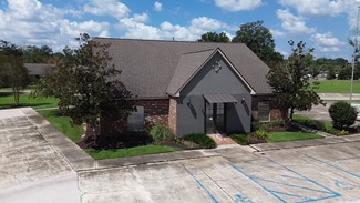 Plus de détails pour 7700 Vincent Rd, Denham Springs, LA - Bureau à vendre