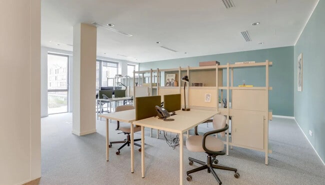 Plus de détails pour Bureau à louer