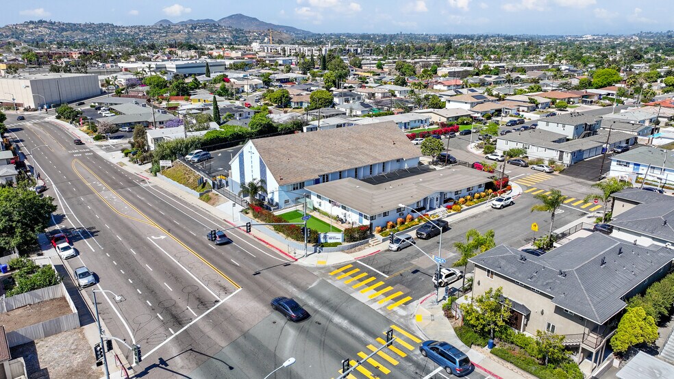 4463 College Ave, San Diego, CA à louer - Photo de l’immeuble – Image 3 sur 6