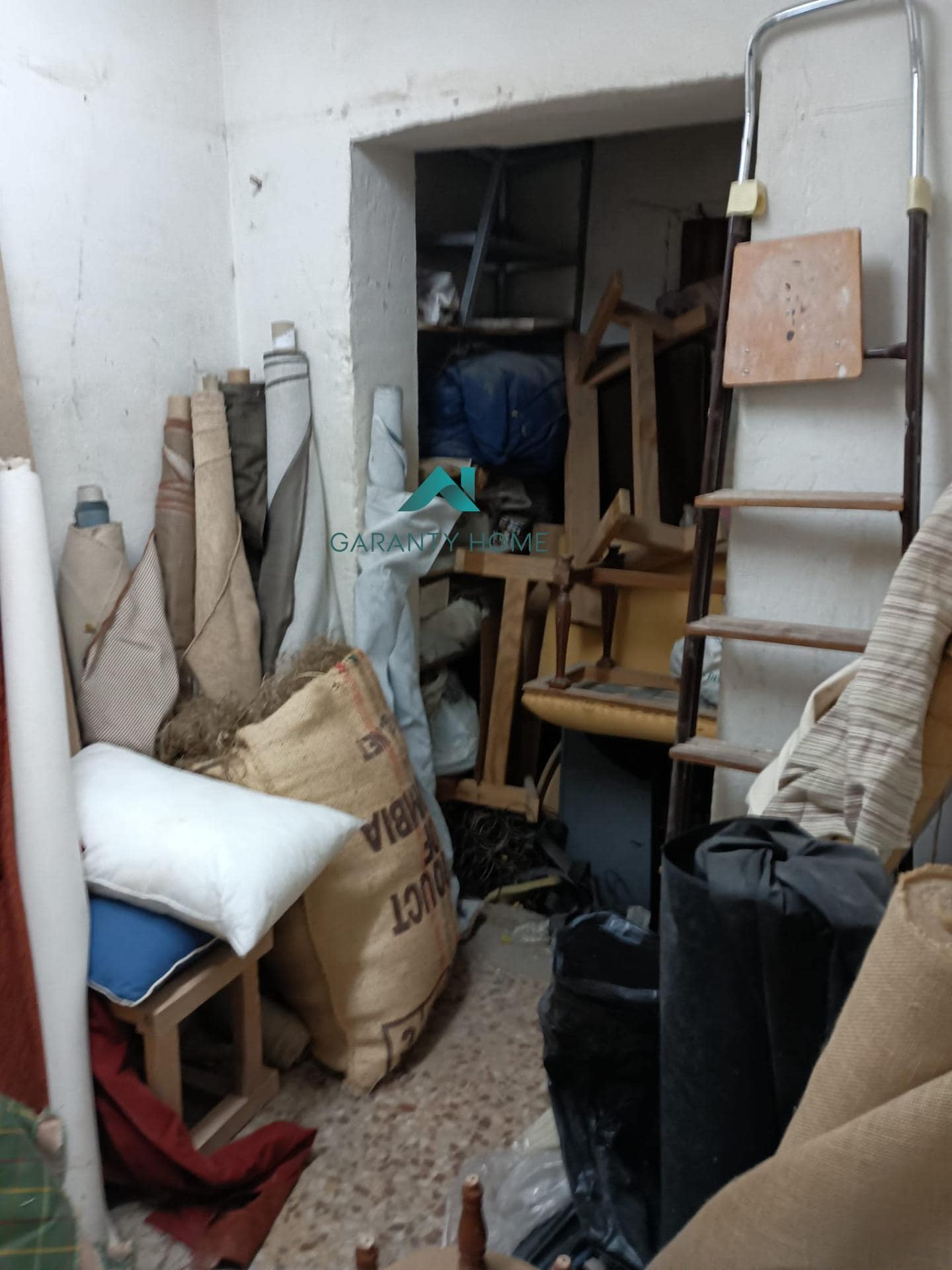 Local commercial dans Parla, Madrid à louer Plan d’étage– Image 1 sur 4