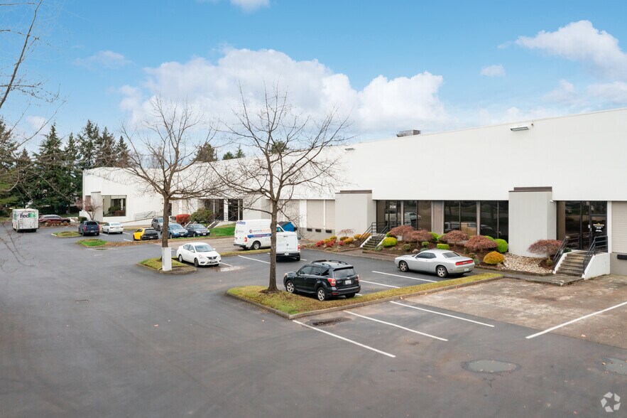 7015-7035 S 212th St, Kent, WA à louer - Photo de l’immeuble – Image 2 sur 9