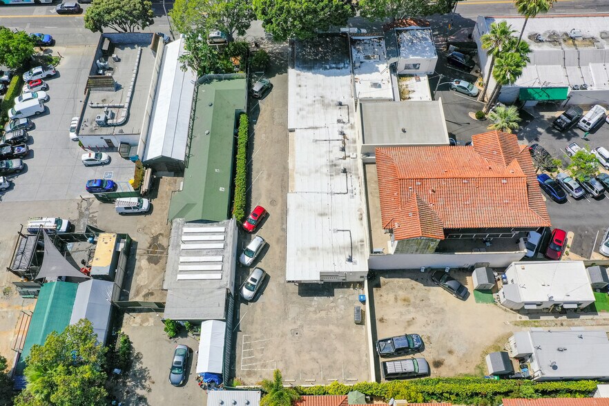 422 N Milpas St, Santa Barbara, CA à vendre - Photo de l’immeuble – Image 3 sur 20