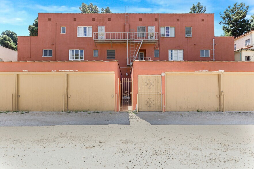4261 Leimert Blvd, Los Angeles, CA à vendre - Photo de l’immeuble – Image 3 sur 46