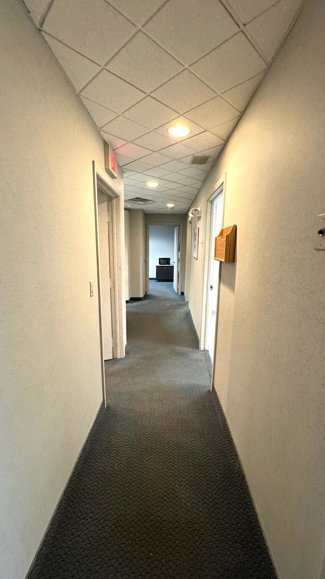 19 Phelps Ave, Tenafly, NJ à louer Photo intérieure– Image 1 sur 18