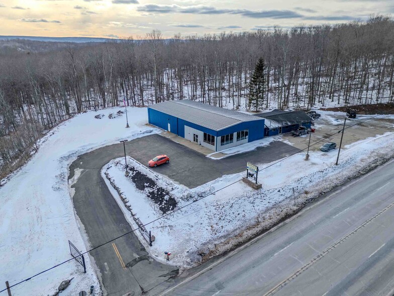 233 Scranton Pocono Hwy, Moscow, PA à vendre - Photo de l’immeuble – Image 3 sur 20