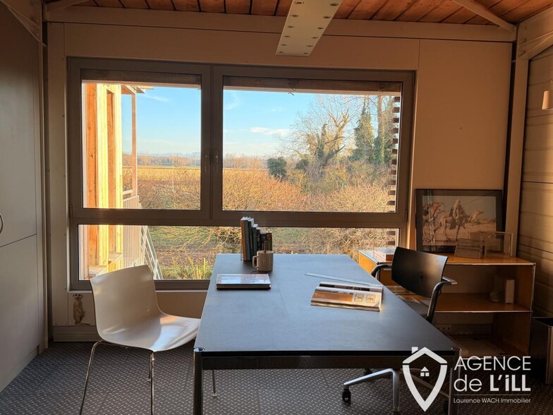 Bureau dans Wettolsheim à louer - Photo intérieure – Image 2 sur 11