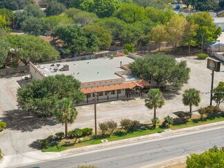 Plus de détails pour 983 N Highway 123 Byp, Seguin, TX - Local commercial à vendre