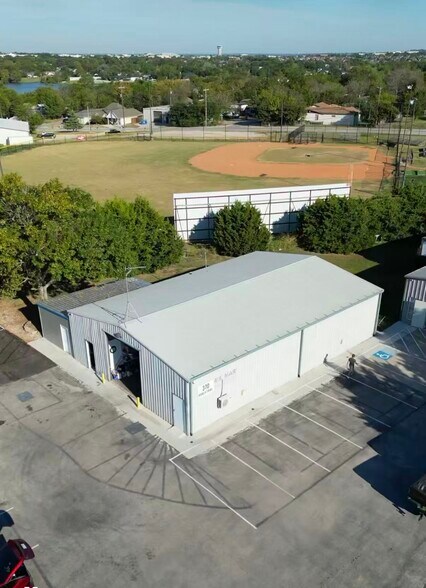 382 Ranch Trl, Rockwall, TX à vendre - Photo de l’immeuble – Image 3 sur 11