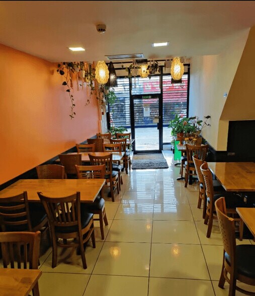 245 High Rd, Londres à vendre - Photo de l’immeuble – Image 3 sur 6