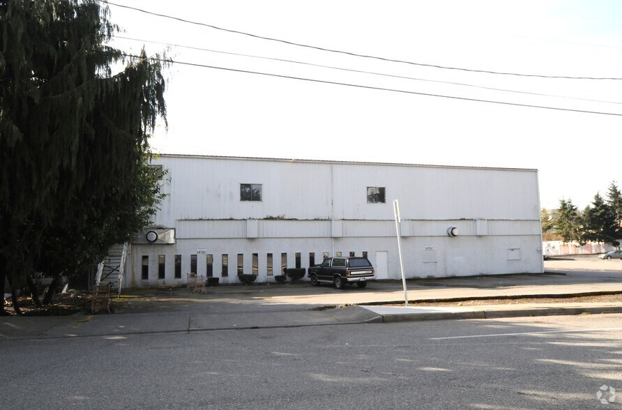 1207 N 152nd St, Shoreline, WA à louer - Photo de l’immeuble – Image 3 sur 17