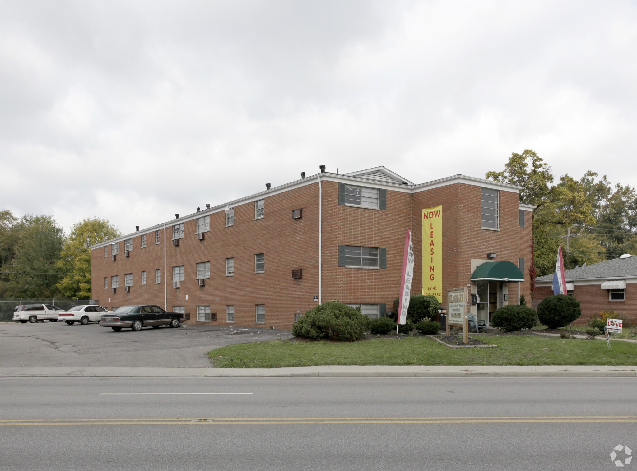 3685 Cleveland Ave, Columbus, OH à vendre Photo principale– Image 1 sur 12