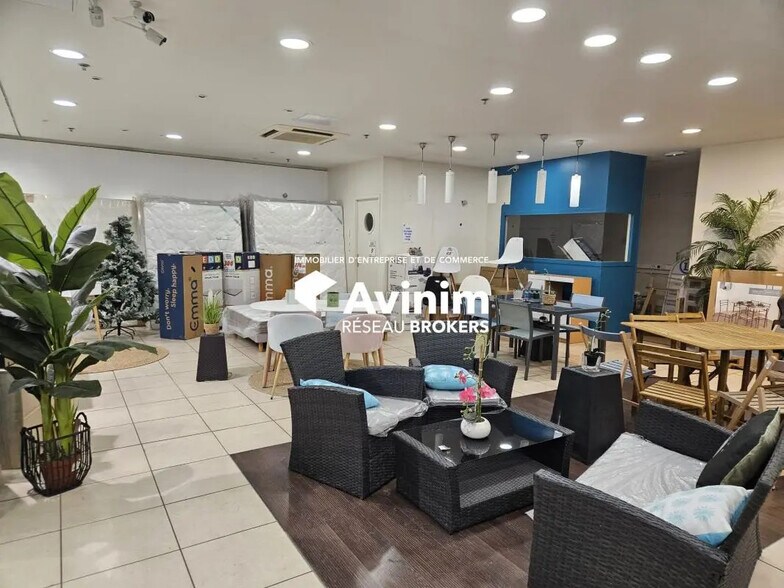 Local commercial dans Mâcon à louer - Photo intérieure – Image 2 sur 6