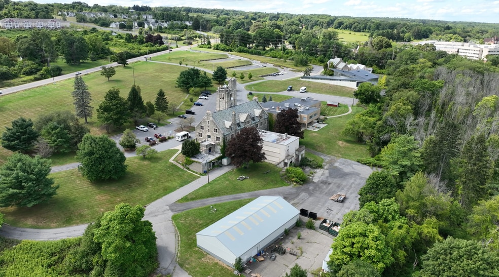 1251 Trumansburg Rd, Ithaca, NY à vendre - Photo de l’immeuble – Image 3 sur 21