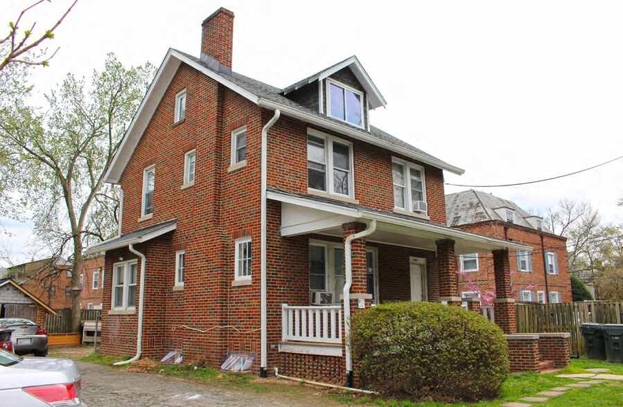 7503 Princeton Ave, College Park, MD à vendre - Photo principale – Image 1 sur 1