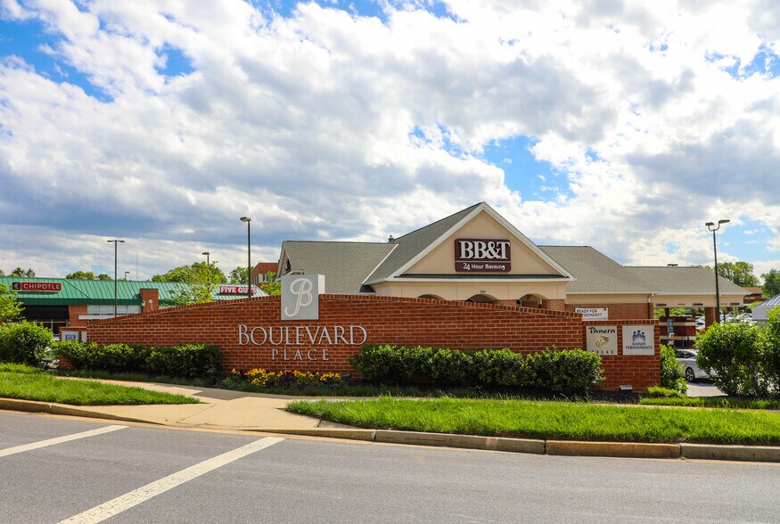 7145-7171 Security Blvd, Windsor Mill, MD à louer - Photo de l’immeuble – Image 2 sur 9