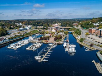 Plus de détails pour 150 Chelsea Harbor Dr, Norwich, CT - Local commercial à louer