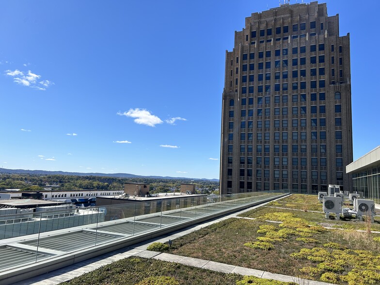 835 W Hamilton St, Allentown, PA à louer - Photo de l’immeuble – Image 3 sur 36