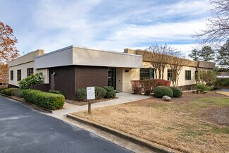 Plus de détails pour 130 Technology Pky, Peachtree Corners, GA - Bureau à louer